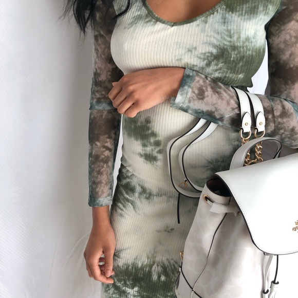 Matcha Mist Ribbed Knit Midi Dress - Picture 4 of 5